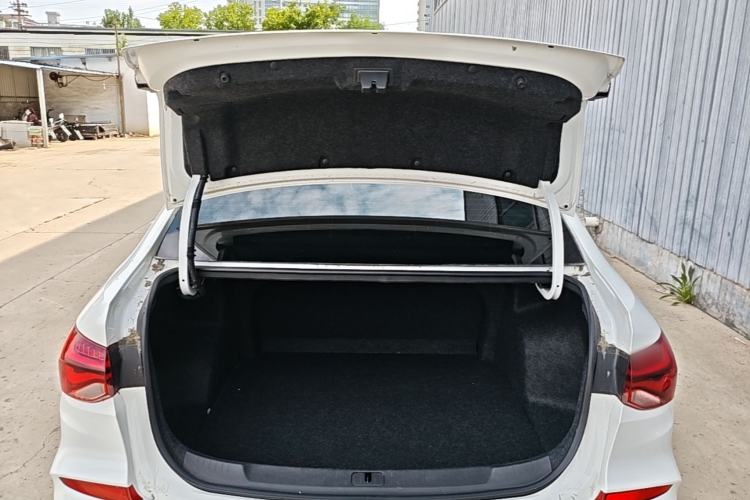 Used Chevrolet Monza 2022 320 Automatic Enjoyment Sunroof Version Trunk