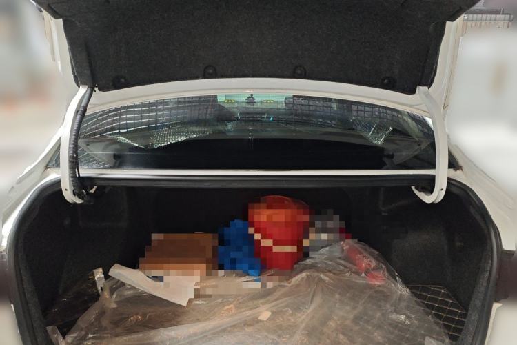 Used Chevrolet Monza 2022 320 Automatic Enjoyment Edition Trunk