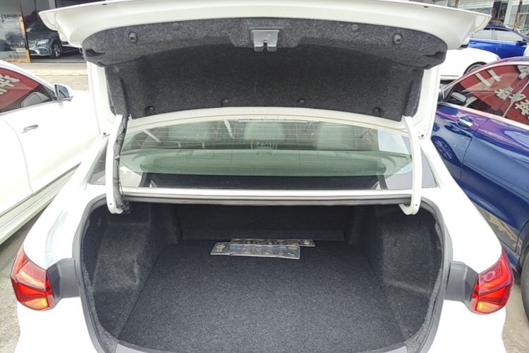 Used Chevrolet Monza 2022 320 Automatic Enjoyment Sunroof Version Trunk