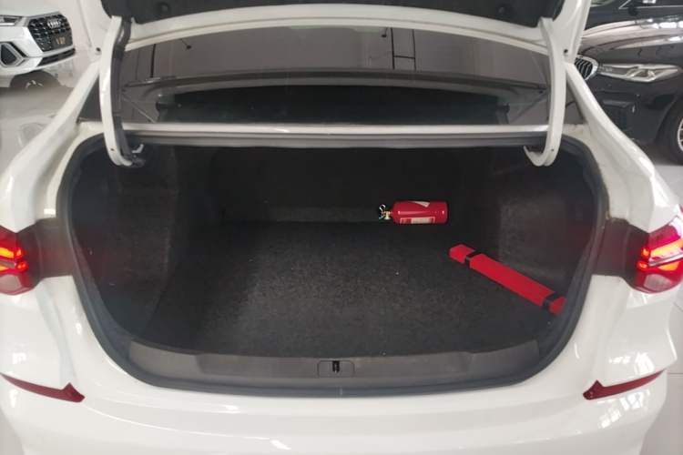 Used Chevrolet Monza 2022 Light Hybrid RS 330T Automatic Comfort Edition Trunk