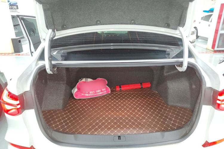 Used Chevrolet Monza 2022 Light Hybrid RS 330T Automatic Comfort Edition Trunk