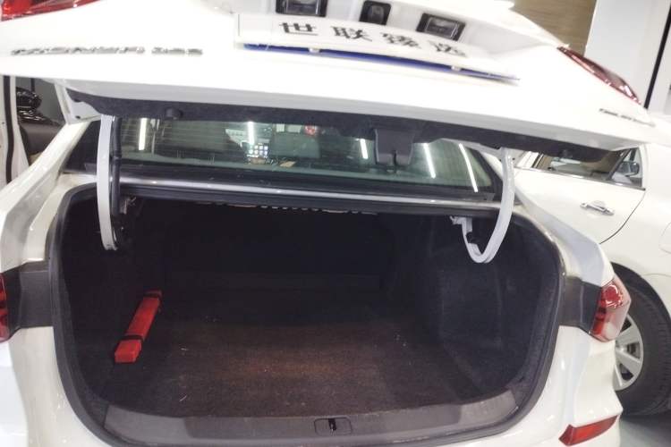 Used Chevrolet Monza 2022 320 Automatic Enjoyment Sunroof Version Trunk
