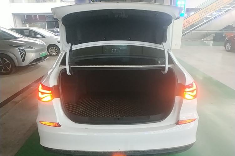Used Chevrolet Monza 2022 320 Automatic Enjoyment Sunroof Version Trunk