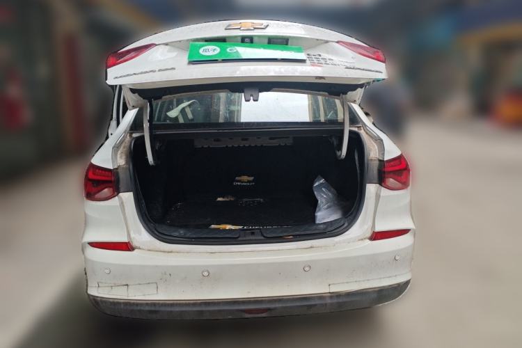 Used Chevrolet Monza 2022 320 Automatic Enjoyment Edition Trunk