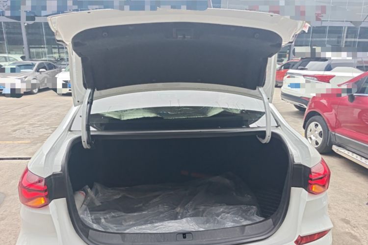 Used Chevrolet Monza 2022 320 Automatic Enjoyment Edition Trunk