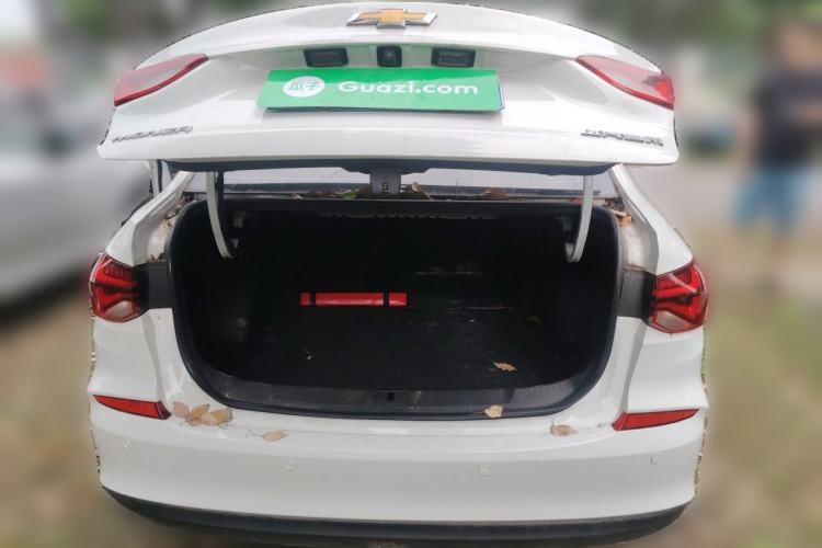 Used Chevrolet Monza 2022 320 Automatic Enjoyment Edition Trunk