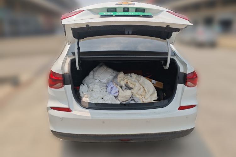 Used Chevrolet Monza 2022 320 Automatic Enjoyment Sunroof Version Trunk