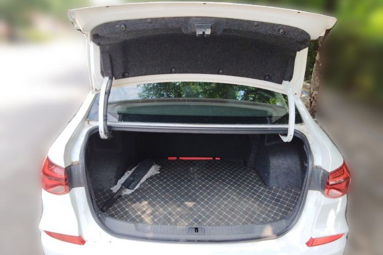 Used Chevrolet Monza 2022 320 Automatic Enjoyment Sunroof Version Trunk