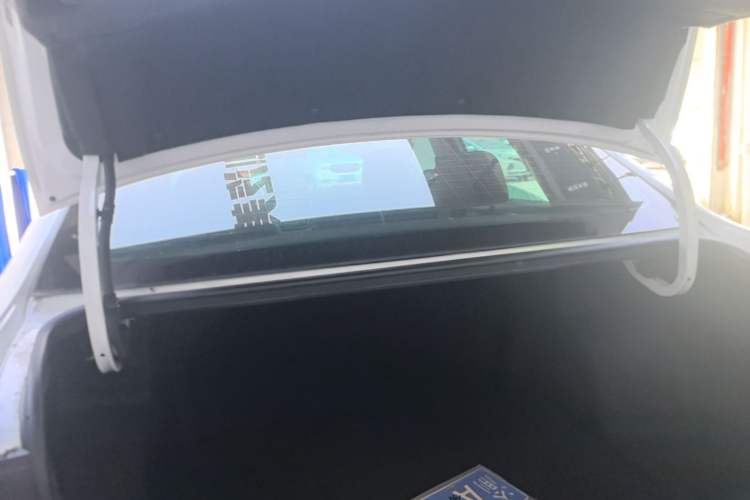 Used Chevrolet Monza 2022 320 Automatic Enjoyment Sunroof Version Trunk