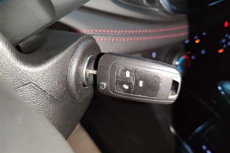Used Chevrolet Monza 2022 Light Hybrid RS 330T Automatic Comfort Edition Vehicle Key