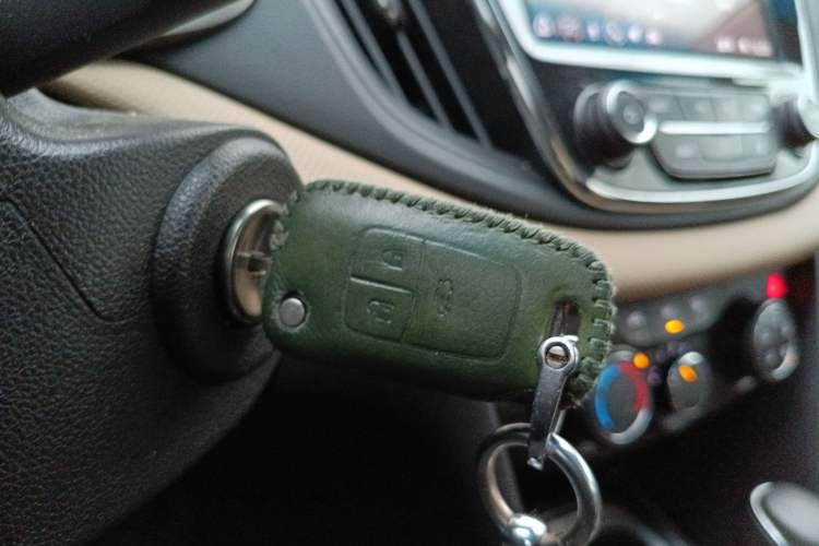 Used Chevrolet Monza 2022 320 Automatic Enjoyment Edition Vehicle Key