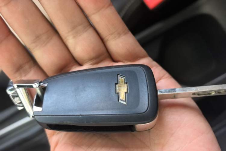Used Chevrolet Monza 2022 320 Automatic Enjoyment Sunroof Version Vehicle Key