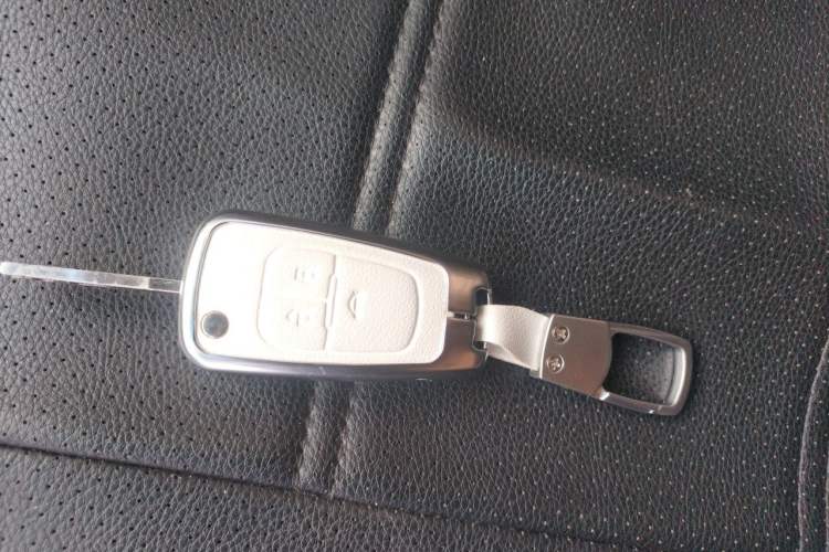 Used Chevrolet Monza 2022 Light Hybrid RS 330T Automatic Comfort Edition Vehicle Key