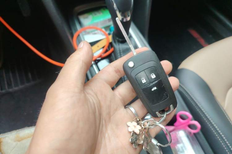 Used Chevrolet Monza 2022 320 Automatic Enjoyment Edition Vehicle Key