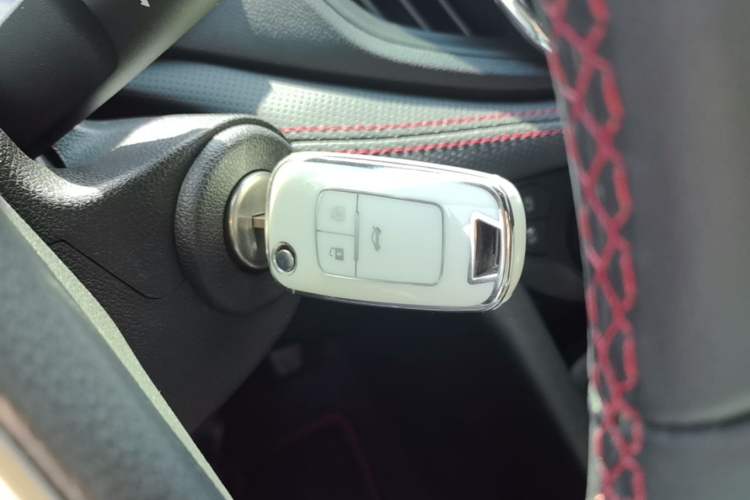 Used Chevrolet Monza 2022 Light Hybrid RS 330T Automatic Comfort Edition Vehicle Key