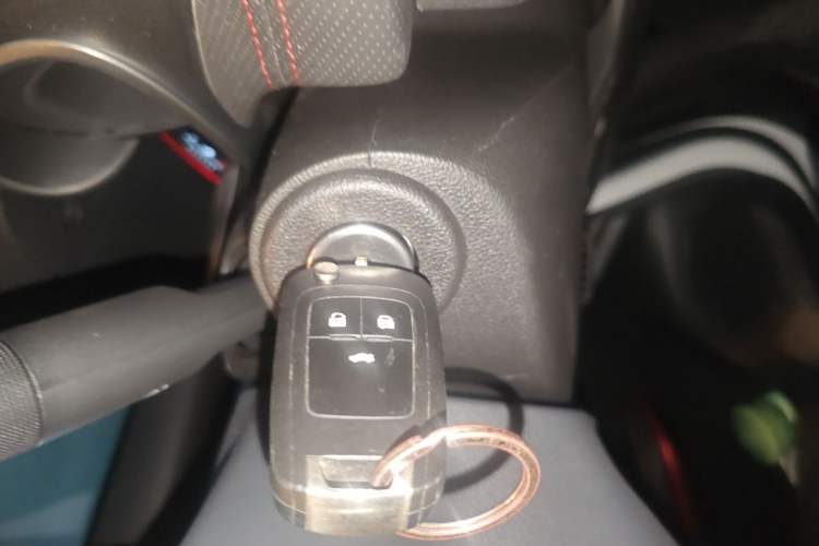 Used Chevrolet Monza 2022 Light Hybrid RS 330T Automatic Comfort Edition Vehicle Key
