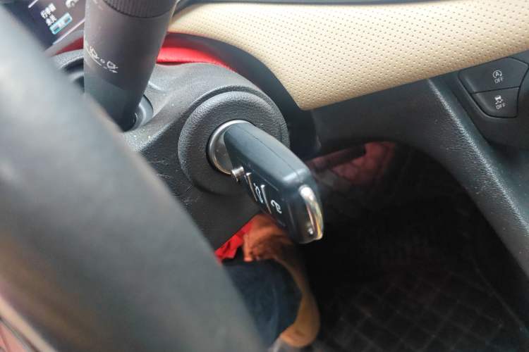 Used Chevrolet Monza 2022 320 Automatic Enjoyment Edition Vehicle Key