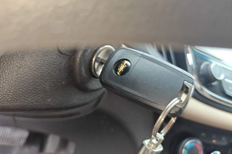 Used Chevrolet Monza 2022 320 Automatic Enjoyment Edition Vehicle Key