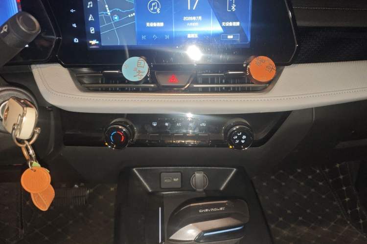 Used Chevrolet Monza 2023 1.5L Dual-Clutch WOW Enjoyment Edition Audio And AC Panel