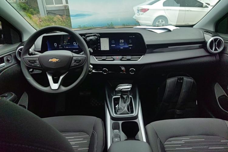 Used Chevrolet Monza 2023 1.5L Dual-Clutch Enjoyment Edition Center Console