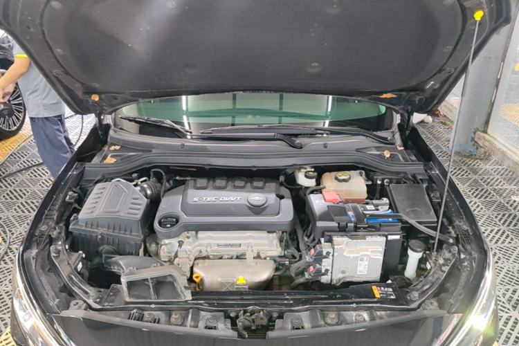 Used Chevrolet Monza 2023 1.5L Dual-Clutch Enjoyment Edition Engine Bay