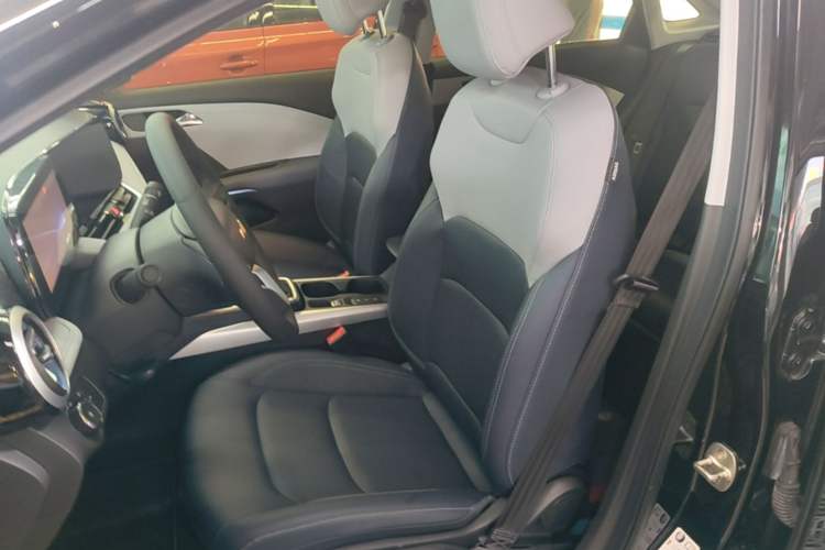 Used Chevrolet Monza 2023 1.5L Dual-Clutch Enjoyment Edition Left Front Seat