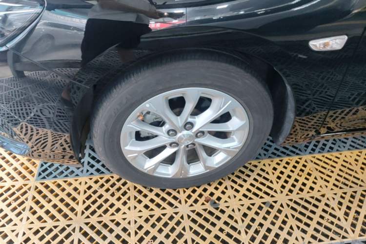 Used Chevrolet Monza 2023 1.5L Dual-Clutch Enjoyment Edition Left Front Wheel Hub