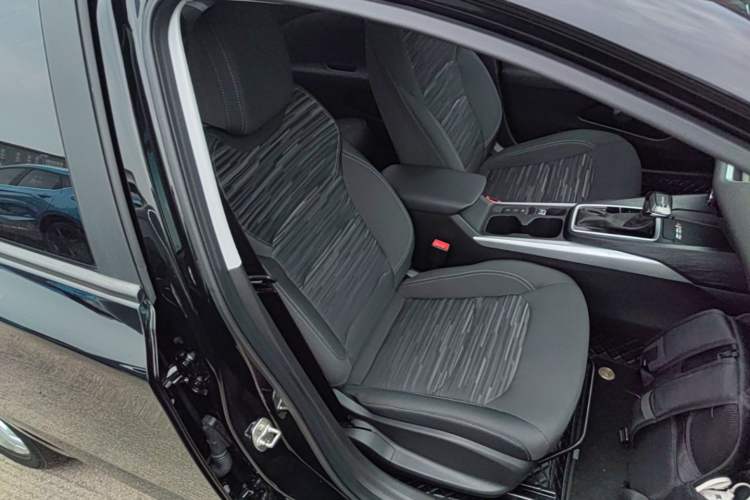 Used Chevrolet Monza 2023 1.5L Dual-Clutch Enjoyment Edition Right Front Seat