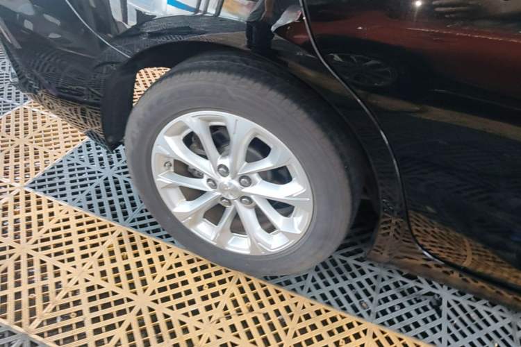 Used Chevrolet Monza 2023 1.5L Dual-Clutch Enjoyment Edition Right Rear Wheel Hub