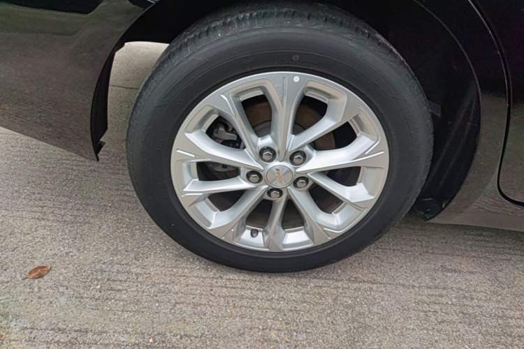 Used Chevrolet Monza 2023 1.5L Dual-Clutch Enjoyment Edition Right Rear Wheel Hub