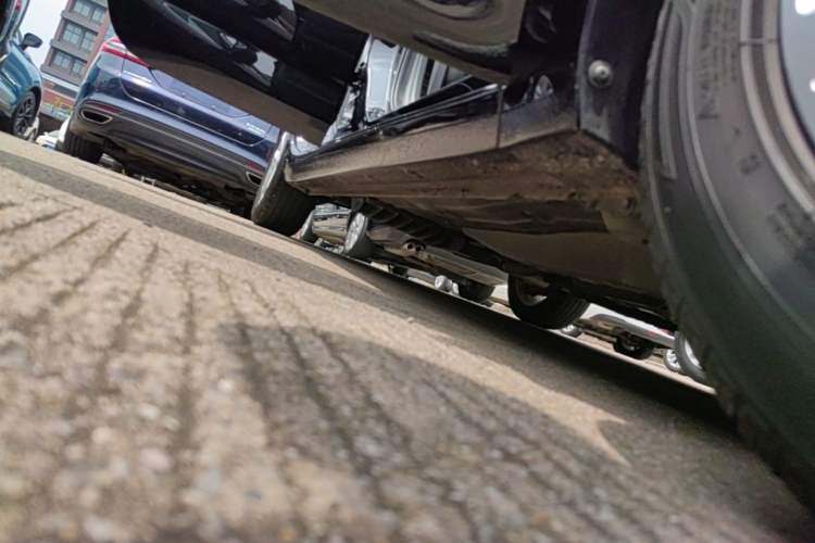 Used Chevrolet Monza 2023 1.5L Dual-Clutch Enjoyment Edition Right Side Sill