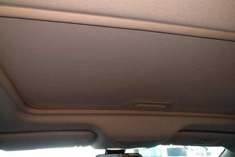 Used Chevrolet Monza 2023 1.5L Dual-Clutch WOW Enjoyment Edition Headliner