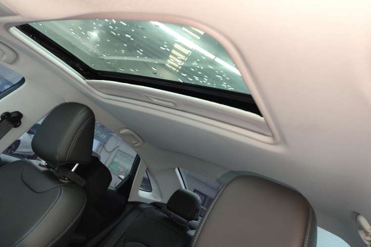 Used Chevrolet Monza 2023 1.3T Mild Hybrid Automatic Luxury Edition Headliner