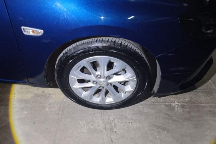 Used Chevrolet Monza 2023 1.5L Dual-Clutch Enjoyment Edition Right Front Wheel Hub