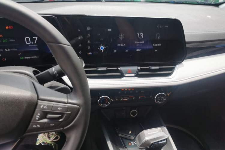 Used Chevrolet Monza 2023 1.5L Dual-Clutch Enjoyment Edition Audio And AC Panel