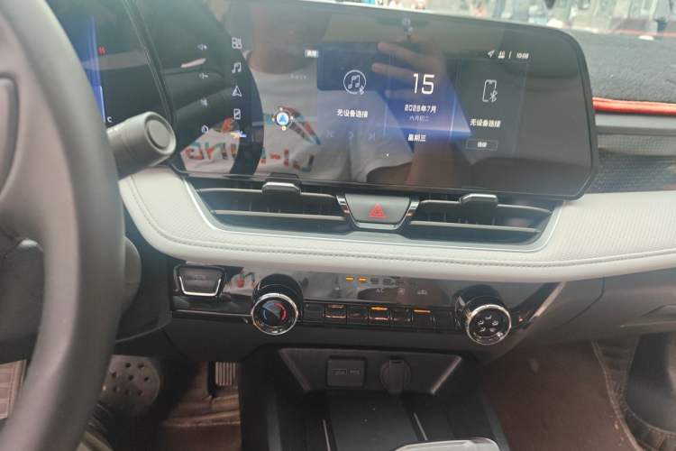Used Chevrolet Monza 2023 1.5L Dual-Clutch Enjoyment Edition Audio And AC Panel