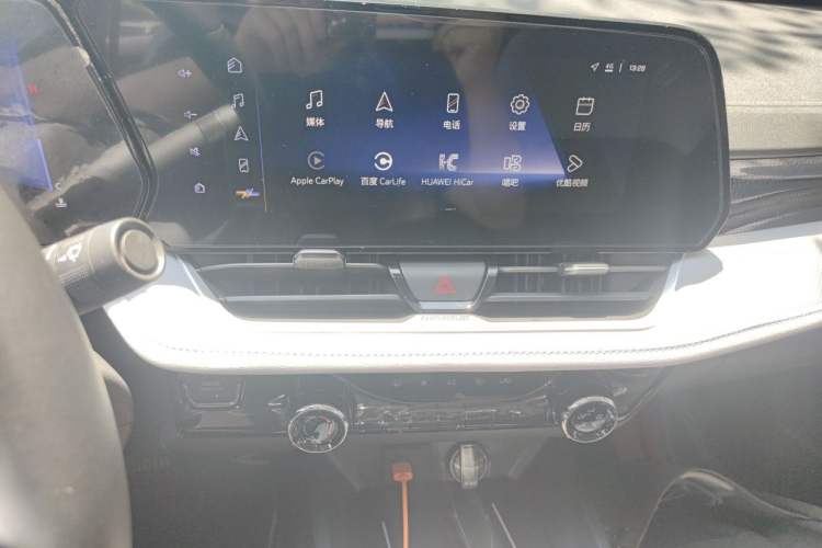 Used Chevrolet Monza 2023 1.5L Dual-Clutch Enjoyment Edition Audio And AC Panel