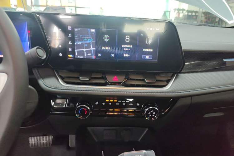 Used Chevrolet Monza 2023 1.3T Mild Hybrid Automatic Luxury Edition Audio And AC Panel