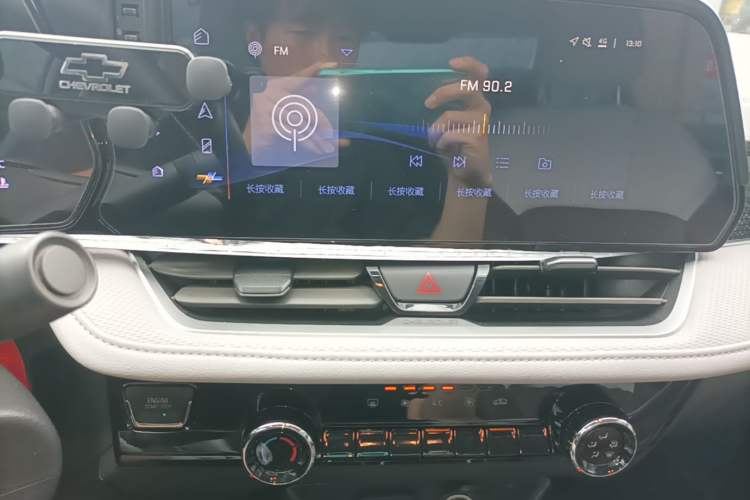 Used Chevrolet Monza 2023 1.5L Dual-Clutch Enjoyment Edition Audio And AC Panel
