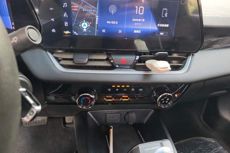 Used Chevrolet Monza 2023 1.5L Dual-Clutch Enjoyment Edition Audio And AC Panel