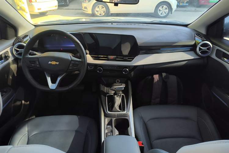 Used Chevrolet Monza 2023 1.5L Dual-Clutch Enjoyment Edition Center Console