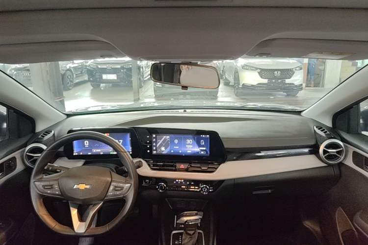 Used Chevrolet Monza 2023 1.5L Dual-Clutch Enjoyment Edition Center Console