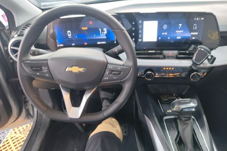 Used Chevrolet Monza 2023 1.5L Dual-Clutch Enjoyment Edition Center Console