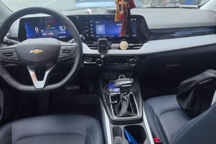 Used Chevrolet Monza 2023 1.5L Dual-Clutch Enjoyment Edition Center Console