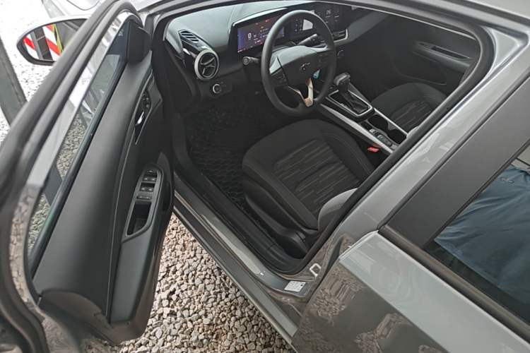 Used Chevrolet Monza 2023 1.5L Dual-Clutch Enjoyment Edition Driver Seat