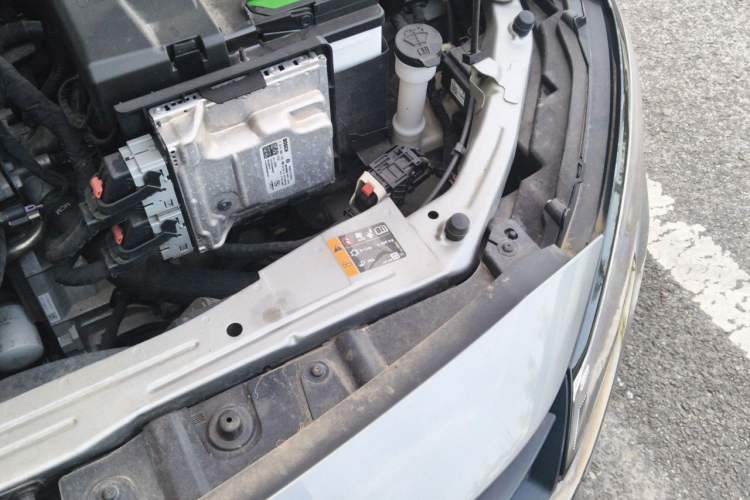 Used Chevrolet Monza 2023 1.5L Dual-Clutch Enjoyment Edition Engine Bay Left