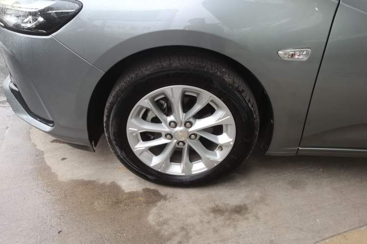 Used Chevrolet Monza 2023 1.5L Dual-Clutch Enjoyment Edition Exterior 4