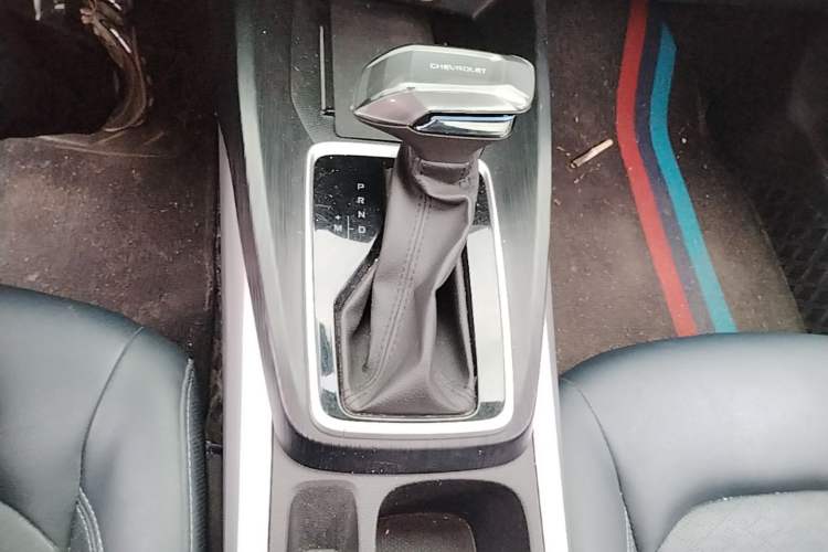 Used Chevrolet Monza 2023 1.5L Dual-Clutch WOW Enjoyment Edition Gear Lever