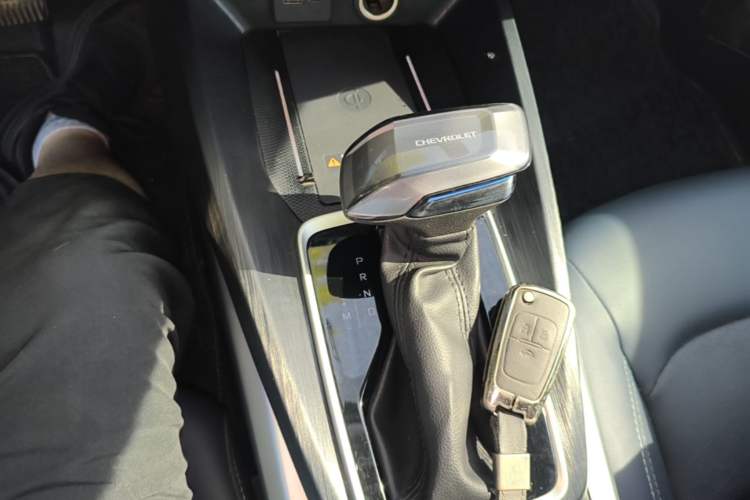 Used Chevrolet Monza 2023 1.5L Dual-Clutch Enjoyment Edition Gear Lever