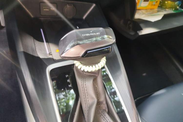 Used Chevrolet Monza 2023 1.5L Dual-Clutch Enjoyment Edition Gear Lever